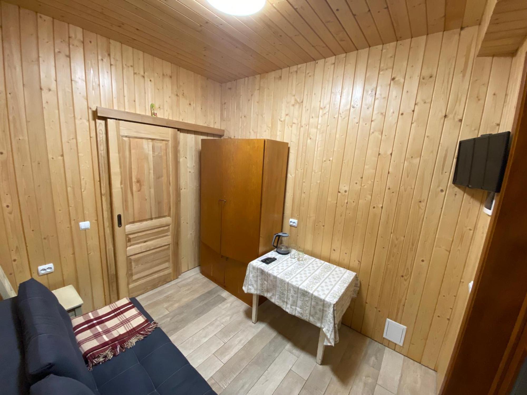 Садиба У Дохтора Відпочинок У Карпатах Golubinoye Ngoại thất bức ảnh